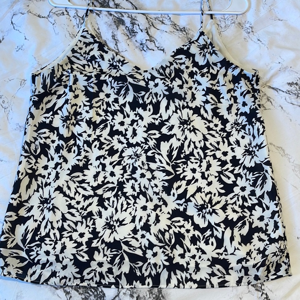 H&M flowy tank